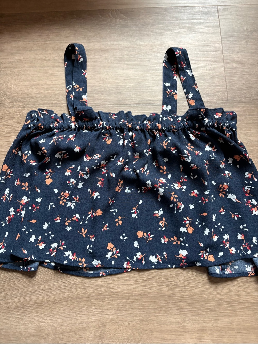 BP Floral Ruffle Crop Top - Picture 3 of 6